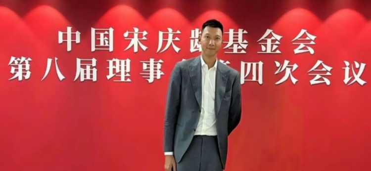 時隔5個月首次公開露面！大河報：易建聯(lián)關(guān)聯(lián)公司成被執(zhí)行人